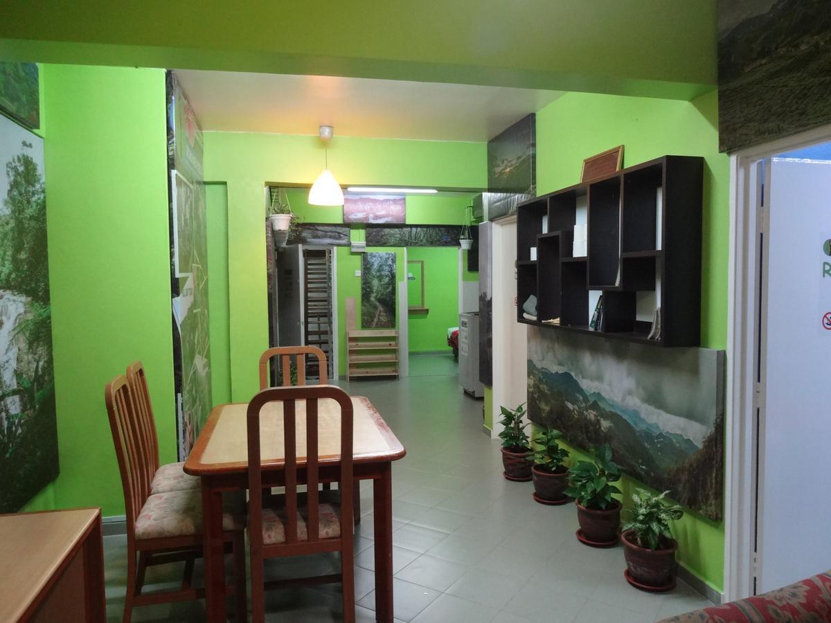Orchid Haven Hostel Камерън Хайлендс Екстериор снимка