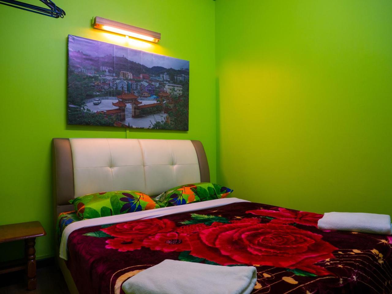 Orchid Haven Hostel Камерън Хайлендс Екстериор снимка